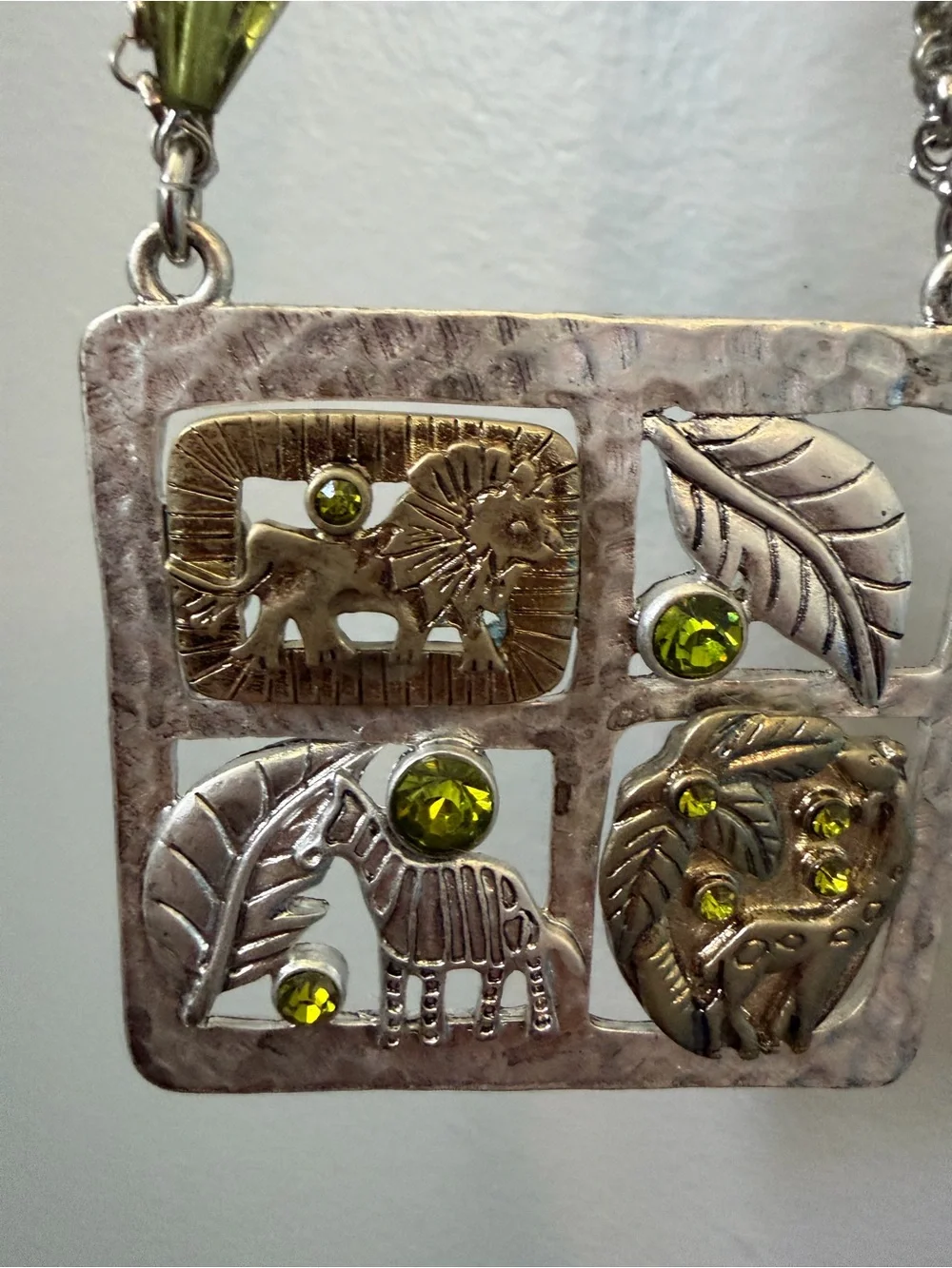 Vintage Safari Necklace Silver Gold Tone Lion Zebra Giraffe Statement Chunky